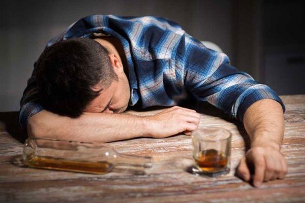 Алкогольная эпилепсия — симптомы приступа, последствия, лечение, эпилепсия после запоя что делать