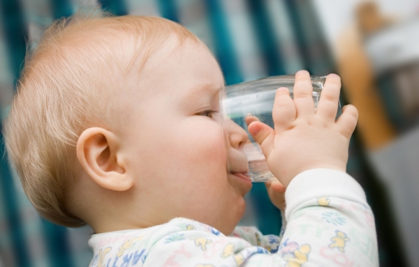Чем разрешено лечить кашель у ребенка возрастом 1 год