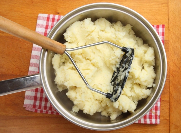 Как приготовить компресс из картошки от кашля для детей