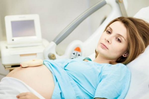 Как снять отеки при беременности