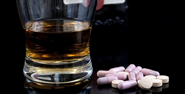 Кеторол и алкоголь — совместимость уколов и таблеток с алкоголем