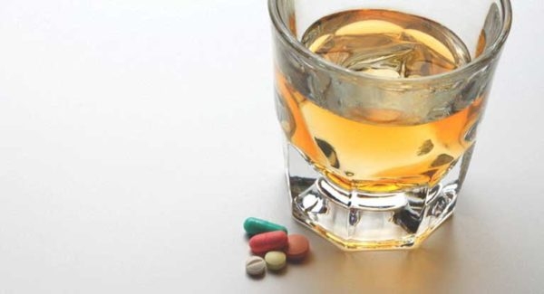 Кеторол и алкоголь — совместимость уколов и таблеток с алкоголем