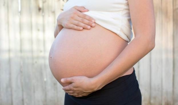 Когда появляется живот при второй беременности