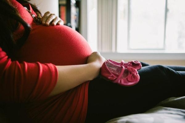 Можно ли жевать жвачку при беременности