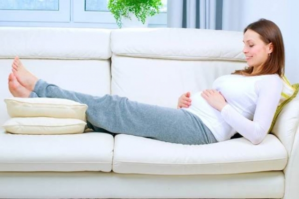 Причины болей в ногах у беременных