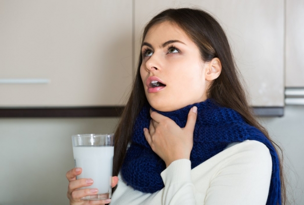 Советы: что делать, если болит горло и кашель