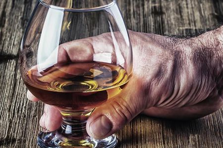 Совместимость мовалиса и алкоголя: возможные последствия для организма человека